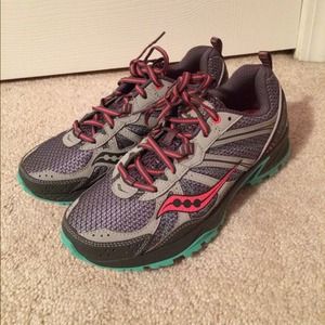 Saucony Trail/Running Shoes