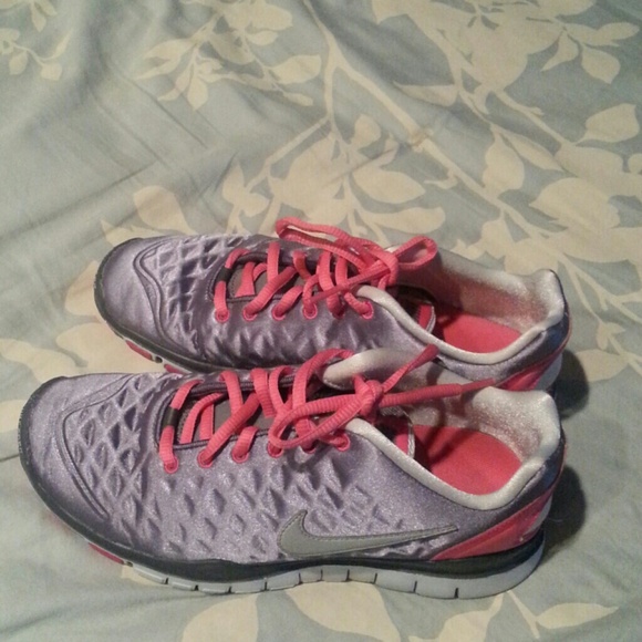 Sale!!!!!Nike Free TR FIT