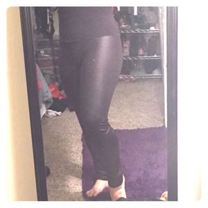 Kardashian collection leather -like leggings