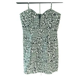 Zara TRF geometric Zipper dress