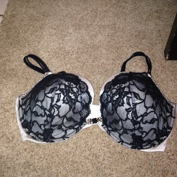 🔥Sale!🔥 Pretty VS Bra🎀
