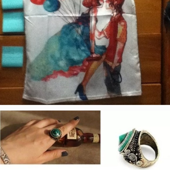 Ring shirt and earring bundle