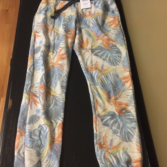 No Trade. Joggers