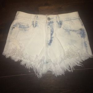 ABERCROMBIE AND FITCH HIGH-WAISTED SHORTS