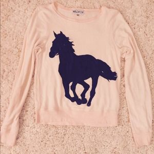 Light pink super soft sweater with a black horse!