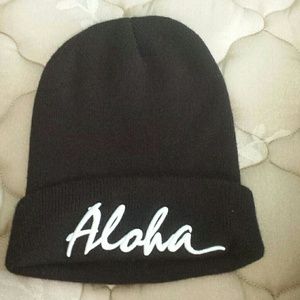 Black Aloha beanie