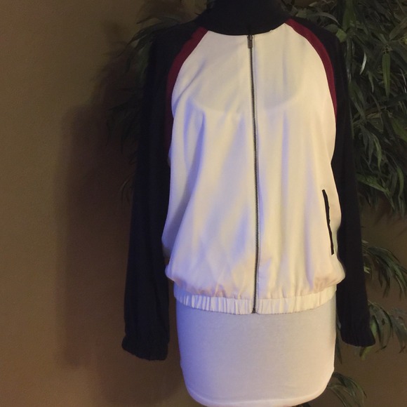 No Trade. Light weight forever 21 coat - Picture 1 of 4