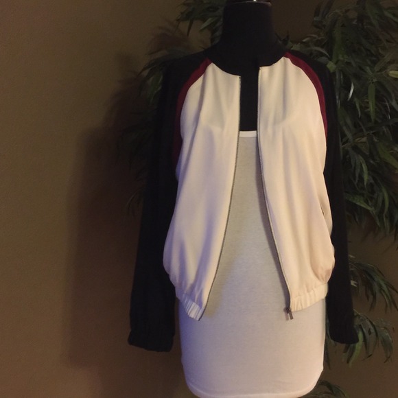 No Trade. Light weight forever 21 coat - Picture 2 of 4