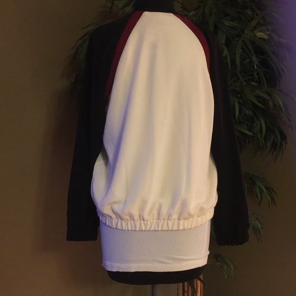 No Trade. Light weight forever 21 coat - Picture 3 of 4