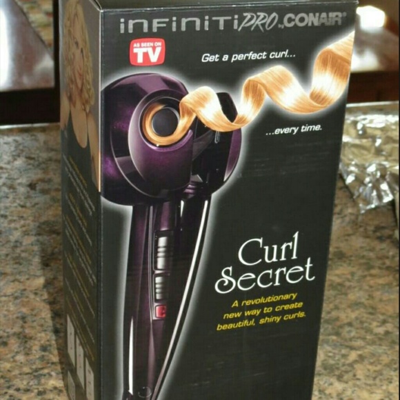 Like new Conair curl secret