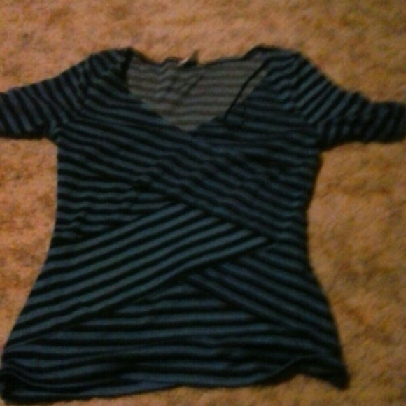 Blue and black fitted tee