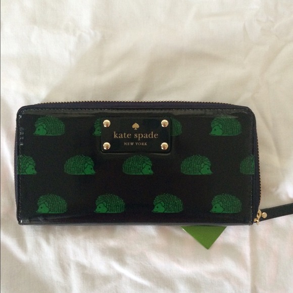 Kate spade Daycation Neda Hedgehog Zip-Wallet - Picture 1 of 3