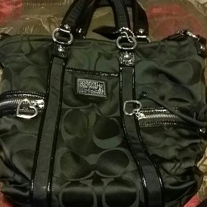 !SALE!  AUTHENTIC Black Coach heart purse