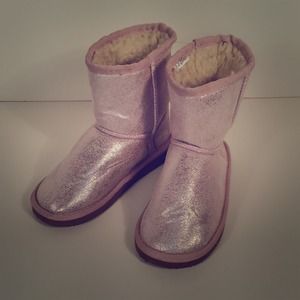 UGG INSPIRED BOOTS