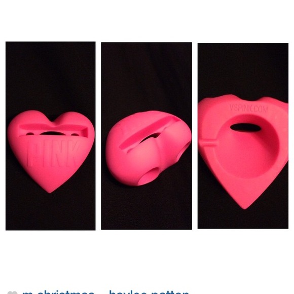 VS iPhone speaker.