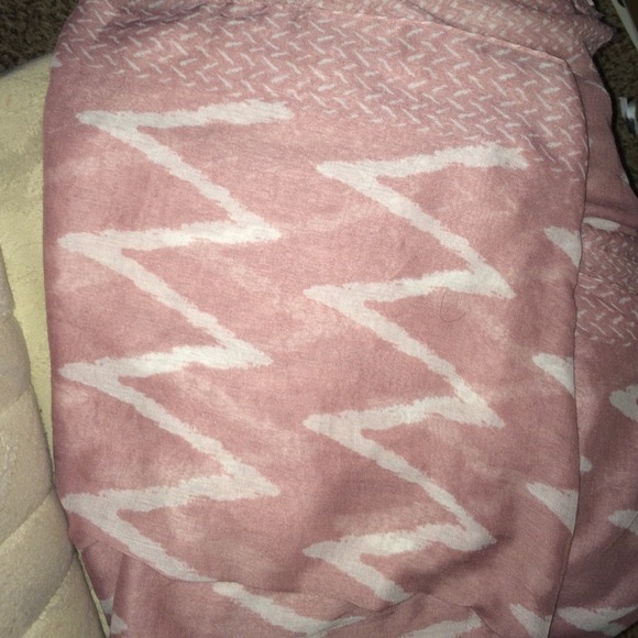 Scarf ! :) - Picture 3 of 3