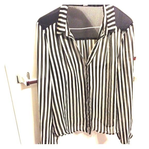Black and White Stripe Shirt