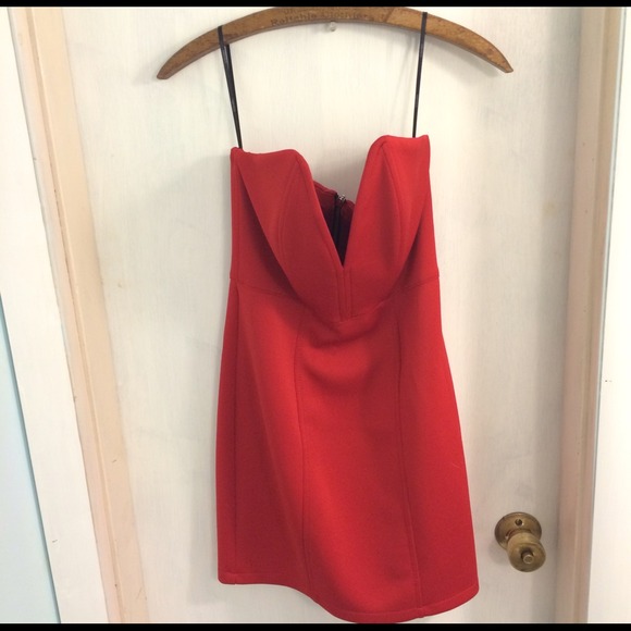 Sexy Strapless Red Dress 💃