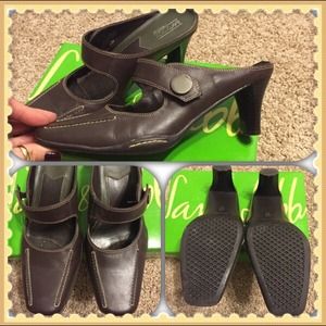 AEROLOGY by AEROSOLES