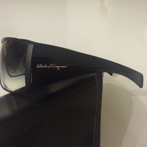 Already sold (side photo)