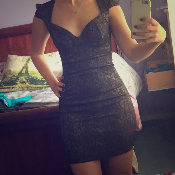 Guess dress