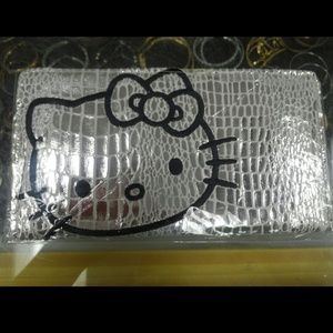 Silver Hello Kitty Wallet