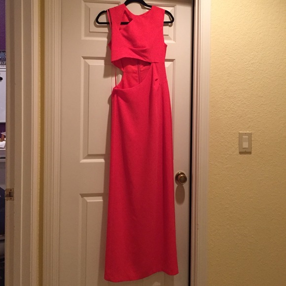 BCBG MAXAZARIA Hott Orange Kimora Sleevless Gown
