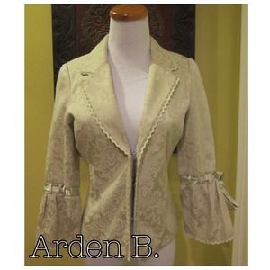 / Arden B / Mint Green Blazer