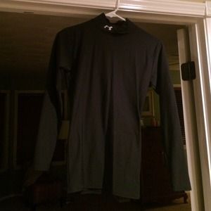 Black and grey Under Armour Long Sleeves
