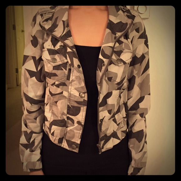 Bomber jacket