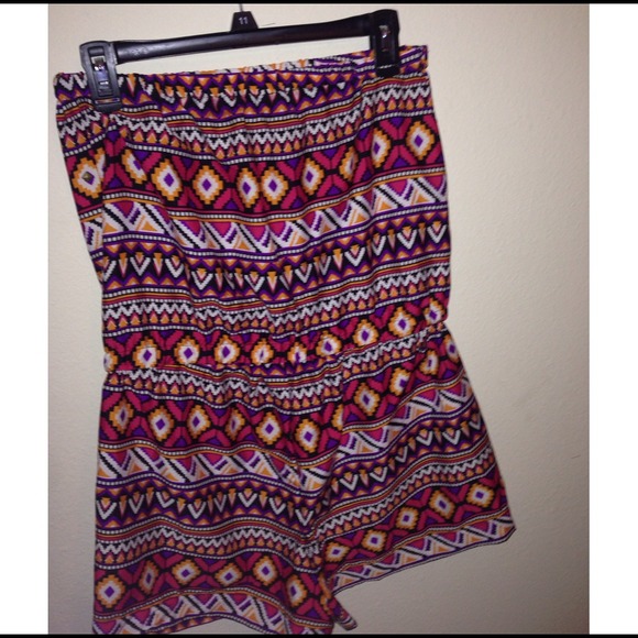 Forever 21 Other - Forever 21 Tribal print romper