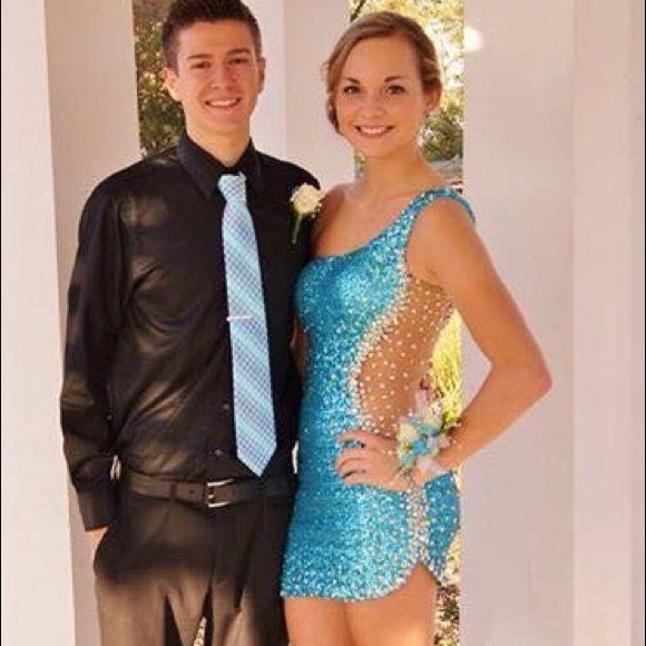 SOLD - Picture 4 of 4