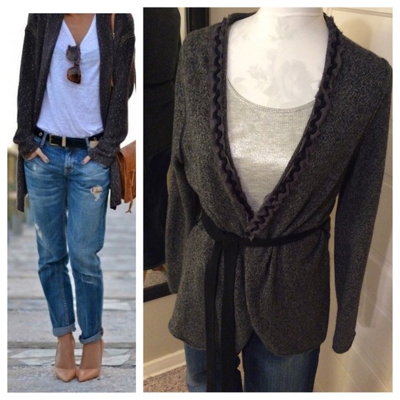Banana Republic Sweaters - 🎉🎉HP🎉🎉  BR cardigan
