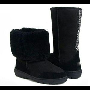 UGG Ultra Tall 5245 (black)