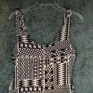 Medium Geometric Print Maxi Dress