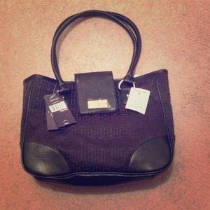 Tommy Hilfiger black handbag