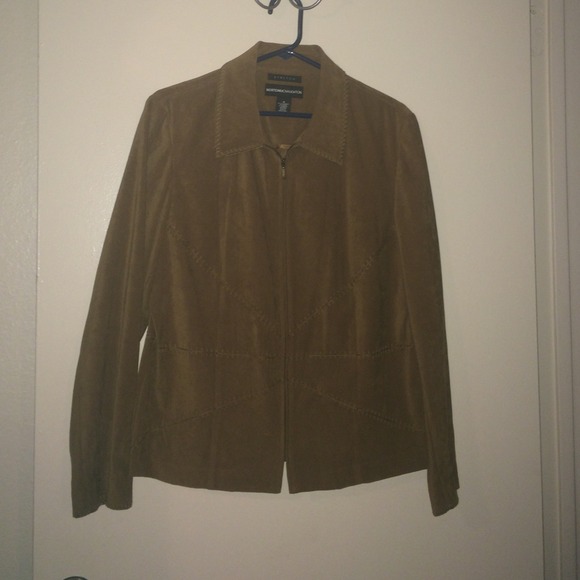 Cute brown light blazer