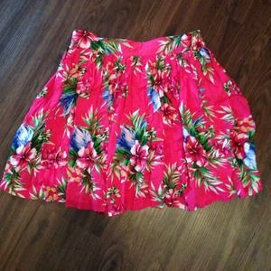 Forever 21 skirt size medium never worn