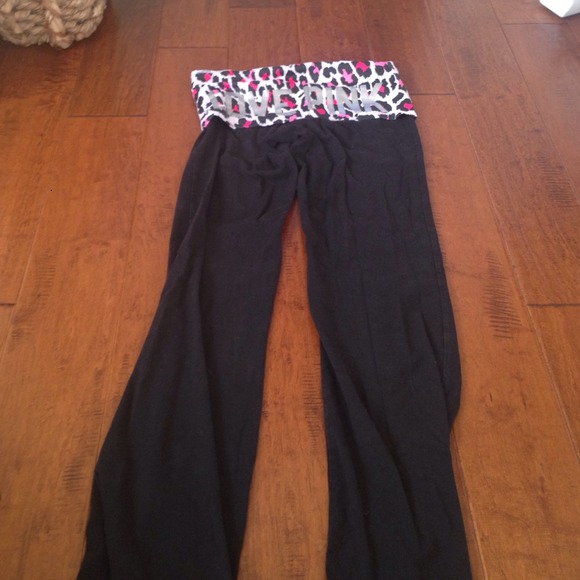 PINK yoga pants