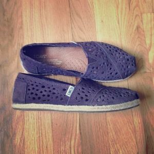 Dark brown Moroccan cutout classic Toms