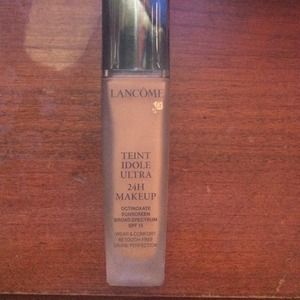 Foundation. 24 makeup Lancôme