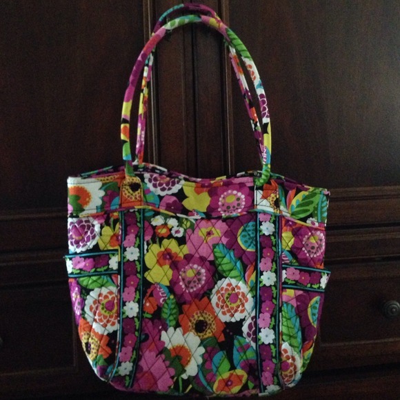 Vera Bradley tote bag