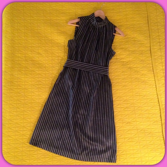 Black & white stripe shift dress - Picture 1 of 3