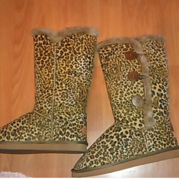 Leopard print boots