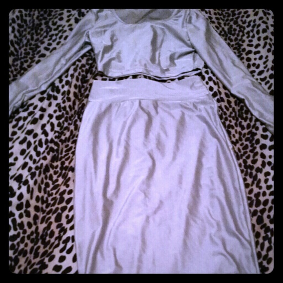 Crop top skirt set