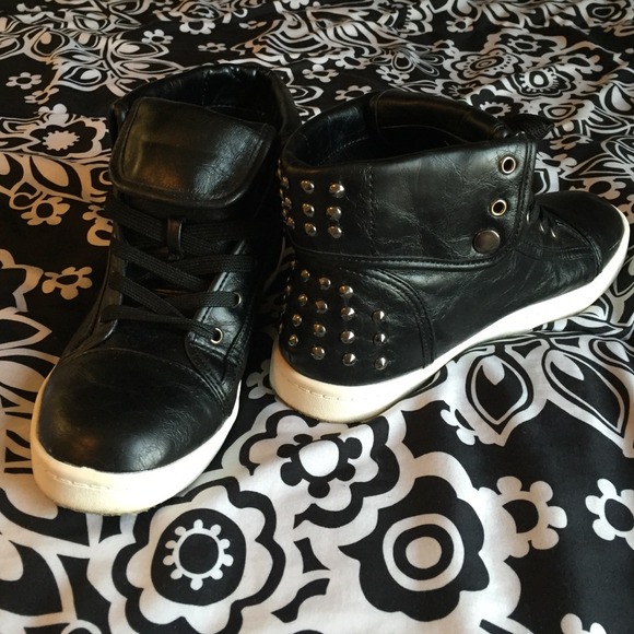 Black leather, studded heal sneakers