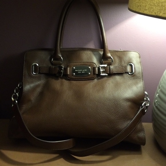 MICHAEL Michael Kors Handbags - Micheal kors  medium Hamilton   purse