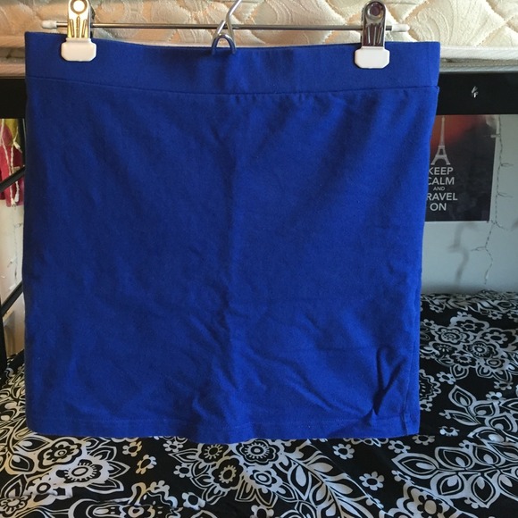 Navy blue pencil skirt