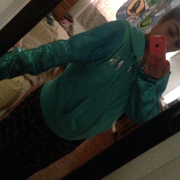 Sold - Picture 2 of 3