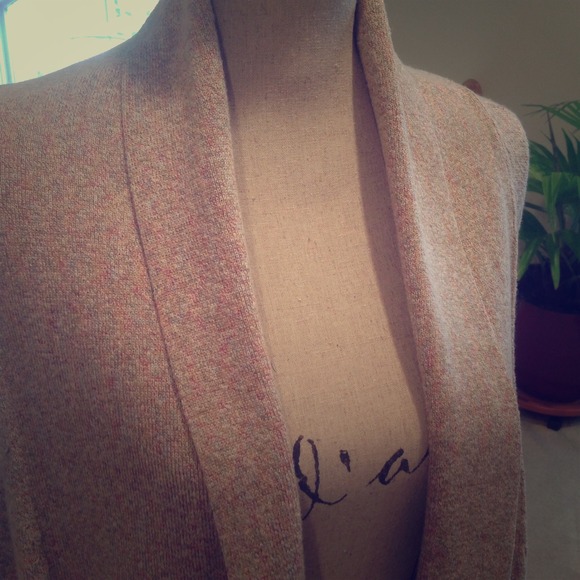 Sweater vest